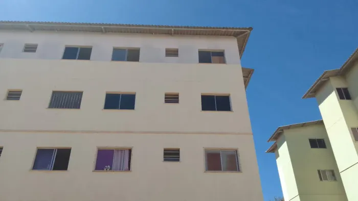 VENDO APARTAMENTO 401 LAGO SUL 2