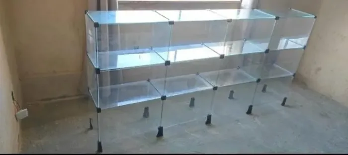 Balcão expositor de vidro comprimento 2 metros altura1 metro largura 30 cm