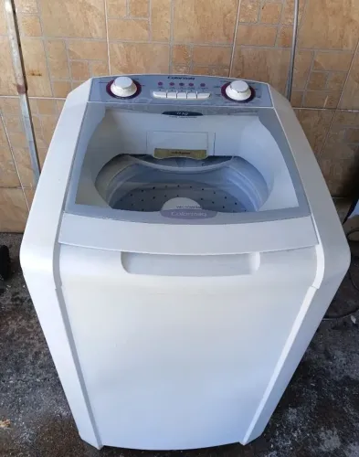 Máquina colormaq 11kg entrego