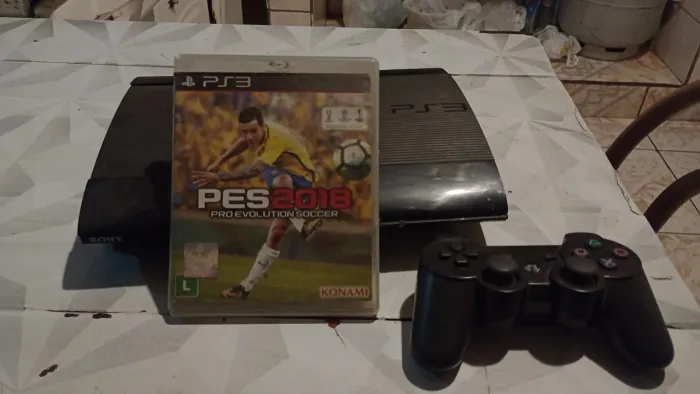 Playstation 3 + PES 2018 + Controle paralelo