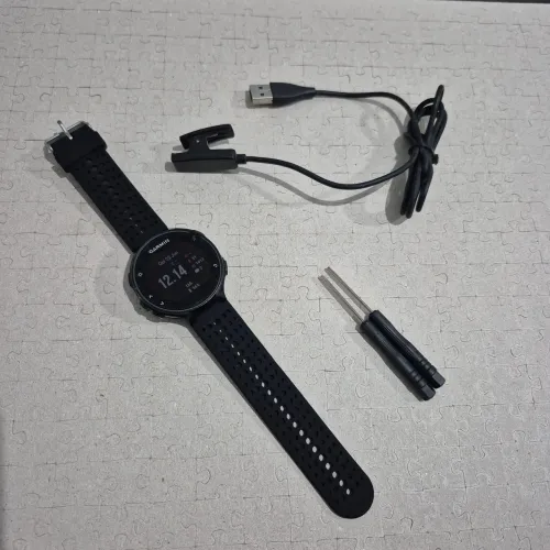 Garmin Forerunner 235