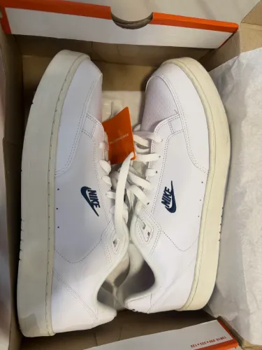 Nike Grandstand 2