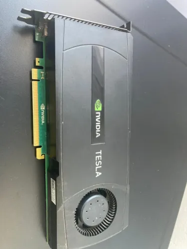 Placa de Vídeo 6GB - Nvidia Tesla C2075
