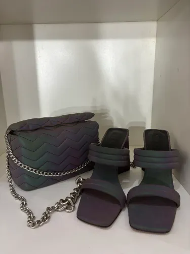 Conjunto Schütz bolsa e sapato