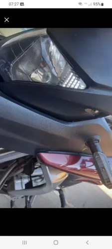 Xre 300 moto linda só venda  Moto tá zera 