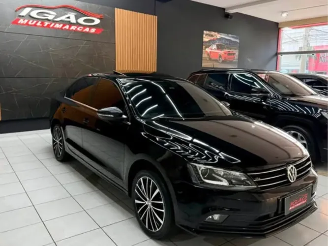 Volkswagen Jetta Highline 2.0 TSI 16V 4P Tiptronic 2017