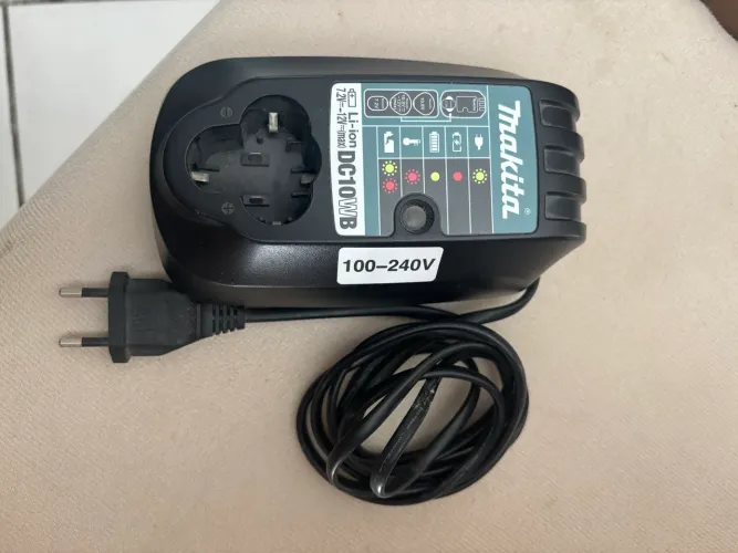 Carregador original makita
