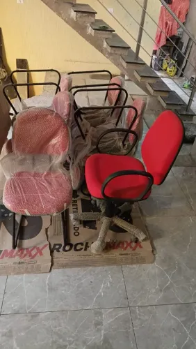 Conjunto 1 Cadeira Diretor + 8 Cadeiras Recepção