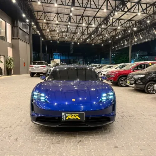 Porsche Taycan (elétrico) 2021