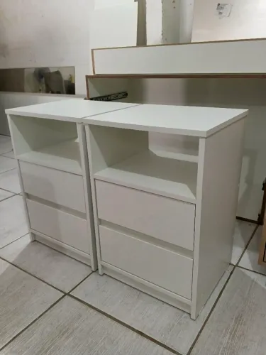 Mesa de cabeceira 100% MDF