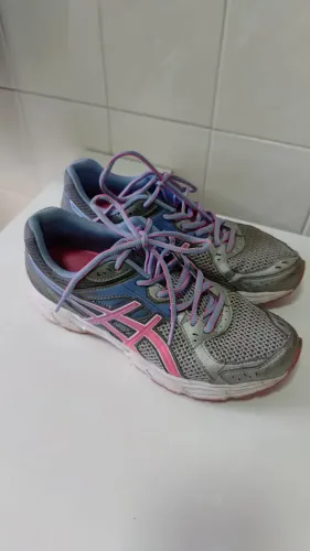 Tenis asiscs
