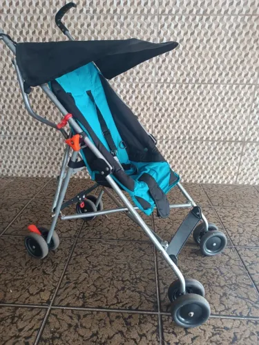 Carrinho de Bebê Guarda Chuva Multikids