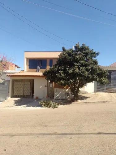 2 casas no mesmo terreno investimento para renda mensal ou família grande 15. *