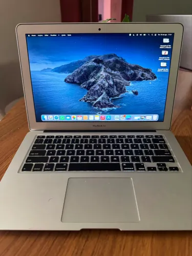 MacBook Air com bateria nova