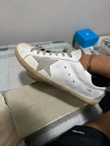 Tênis Golden Goose