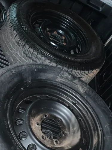 Rodas de ferro aro 17 para Hilux
