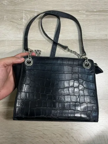 bolsa schutz preta croco