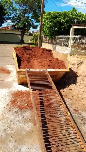 CAÇAMBA LIXO