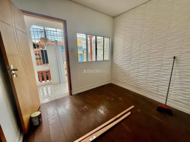 Casa 2 quartos Vila Vianelo Jundiaí SP: 100m² com sol da manhã