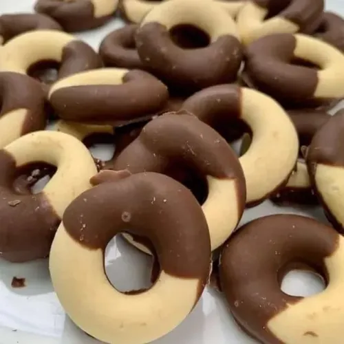 Para tudo - Bolacha com chocolate 