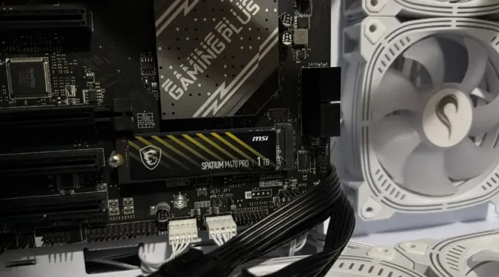 SSD 1 TB MSI Spatium M470, PCIe 4.0, NVMe M.2, Leitura: 5000MB/s e Gravação: 4400MB/s - SM