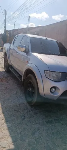 Mitsubishi L200 Triton HPE 3.2 CD TB Int.diesel AUT 2009