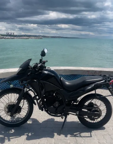Xre 300, dou de entrada em alguma loja, ou troco