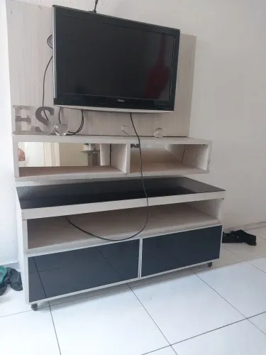 Vendo tv +movel rs 1.150,00