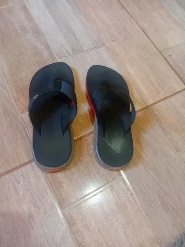 Chinelo kenner