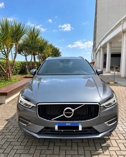 Volvo XC 60 T-5 Momentum 2.0 254cv AWD 5P 2019