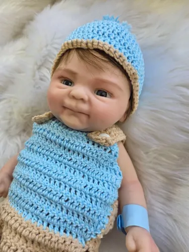 Bebê Reborn de Silicone Sólido 37cm