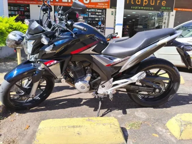CB 250F TWISTER POUCO RODADA