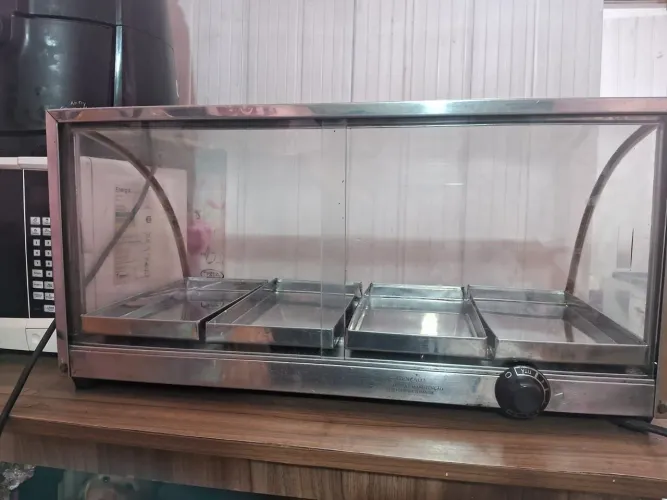 Vitrine de salgados