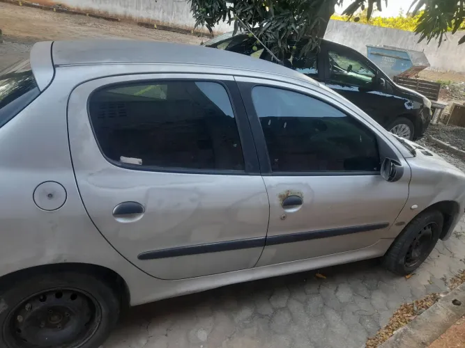 Peugeot 206 Selection/ Sensation 1.0 16V 3P 2004