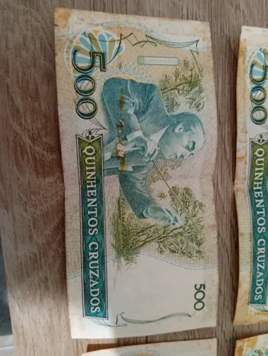 6 Cédulas antigas de 500 cruzados.