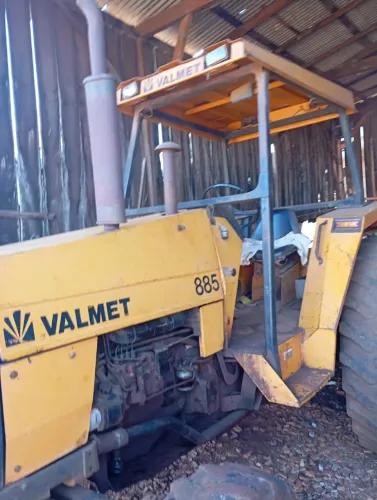 Trator Valmet 885 valor ano 95 valor 65 mil