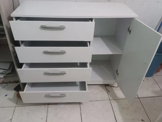 Cômoda Usada