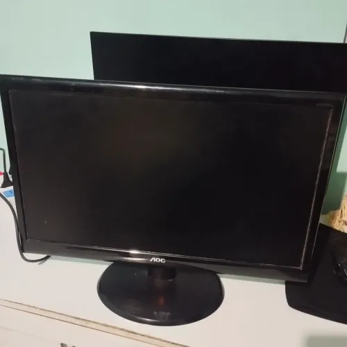 Monitor AOC 21'' (Defeito na tela)