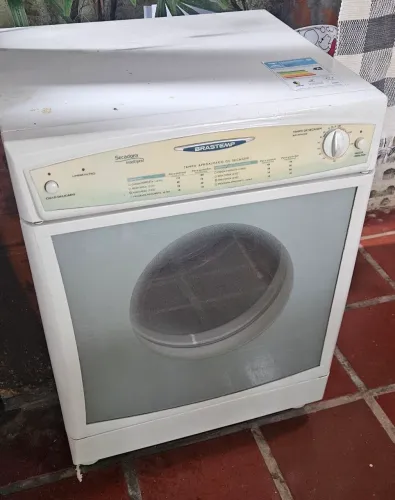 Secadora de roupas Brastemp 10 kg