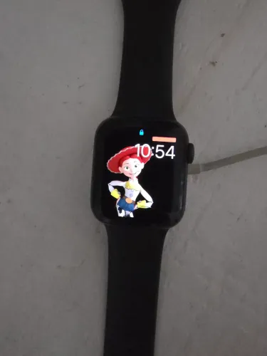 Apple watch series 5 GPS 40mm com avaria na tela