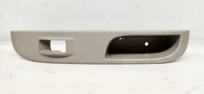Moldura Botão Vidro Elétrico L200 Triton Tras Ld * 49706