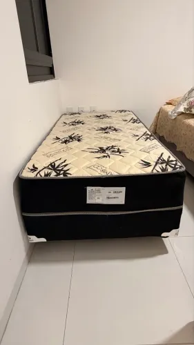 Cama de solteiro 
