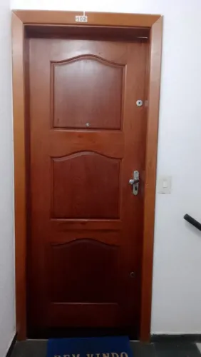 Aluga Apt 2/4 Mobiliado em Armação " Inclui Energia'"