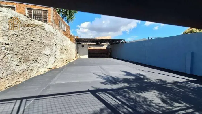 Box/Garagem para alugar por R$ 4.500/mês - Vila Maceno - São José do Rio Preto/SP