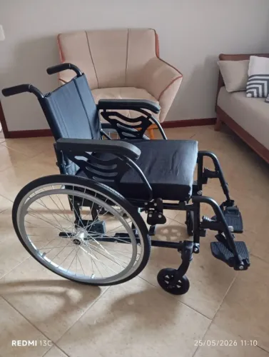 Cadeira de rodas manual Freedom