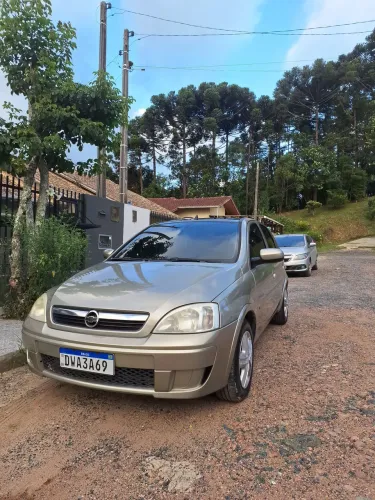 Chevrolet Corsa Hat. Premium 1.4 8V Econoflex 5P 2010