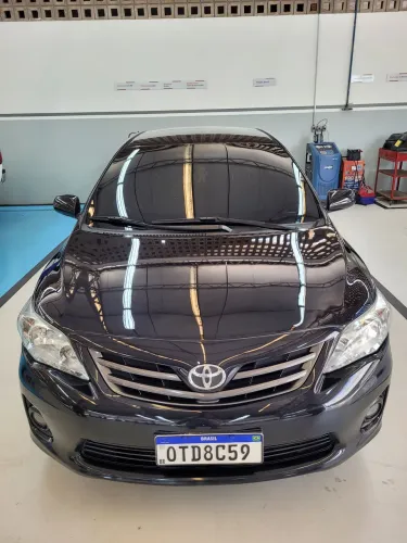 Toyota Corolla GLI 1.8 Flex 16V Mec. 2013