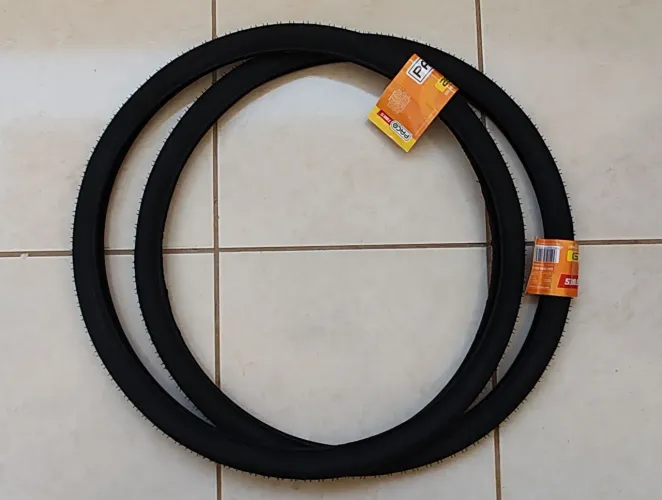 Pneus slick Paco 26x1.50 NOVOS S/USO. PAR BARATO