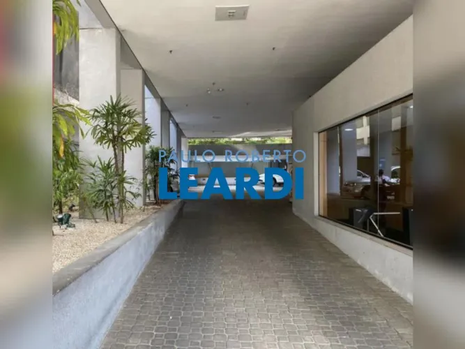 CONJ. COMERCIAL - MOEMA PÁSSAROS - SP