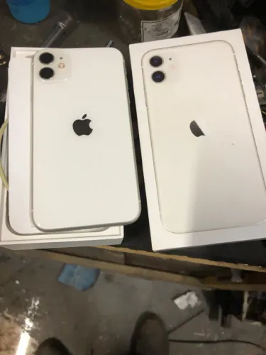 iPhone 11
